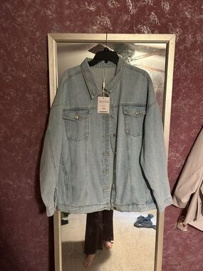 Oversized Light Blue Denim Jacket - Casual Jean Coat